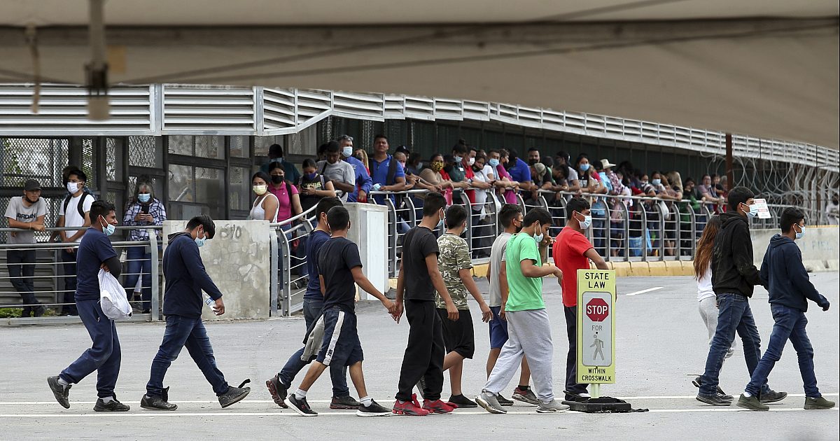 Texas governor declares disaster along southern border | WORLD