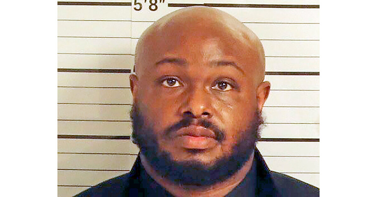Former Memphis police officer pleads guilty in death of Tyre… | WORLD