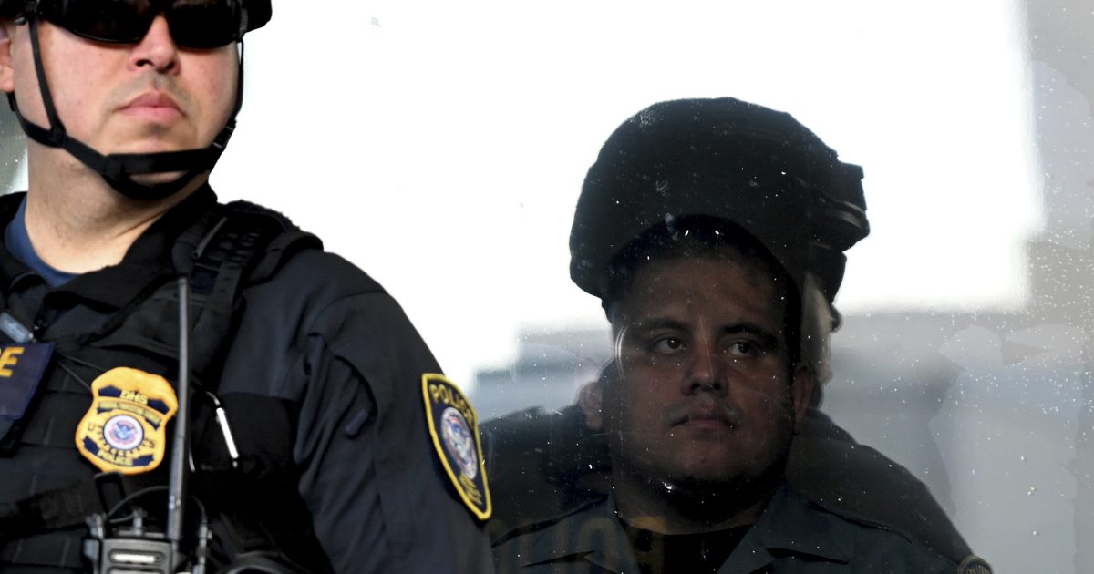 DHS to deport illegal immigrant driver after fatal crash | WORLD