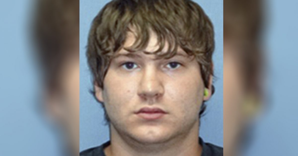 FBI thwarts Oklahoma City bomb plot | WORLD