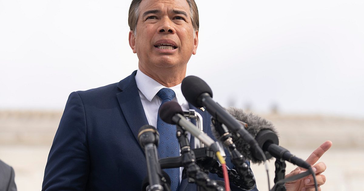 Trial begins in California case challenging the advertising of abortion pill reversal