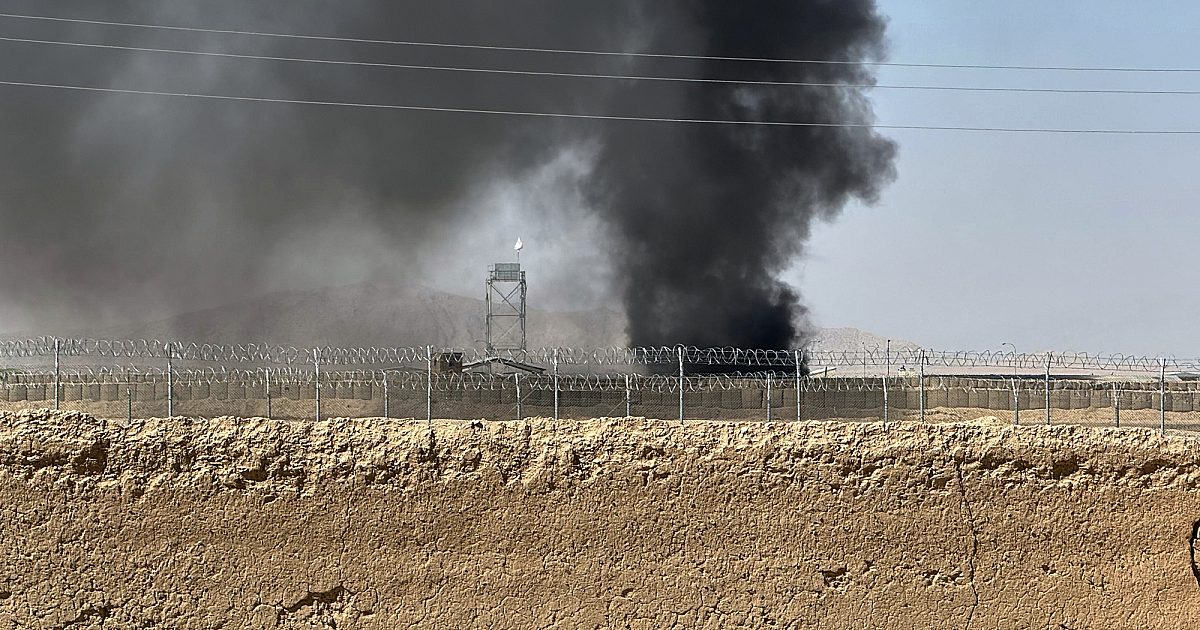 Pakistan, Afghanistan cease fire after air, ground fight