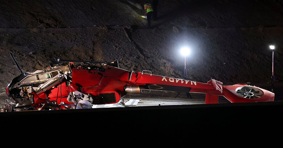 Three critical as helicopter crashes on California highway | WORLD