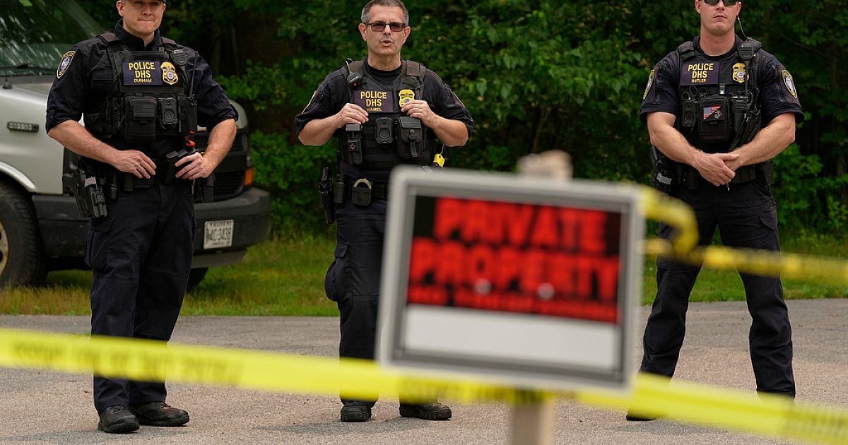 Trump criticizes ICE's pause on agents stopping vehicles