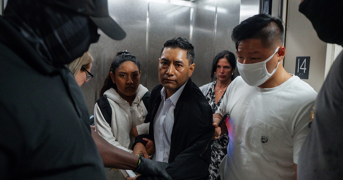 Judge rules against ICE arrests at immigration courts