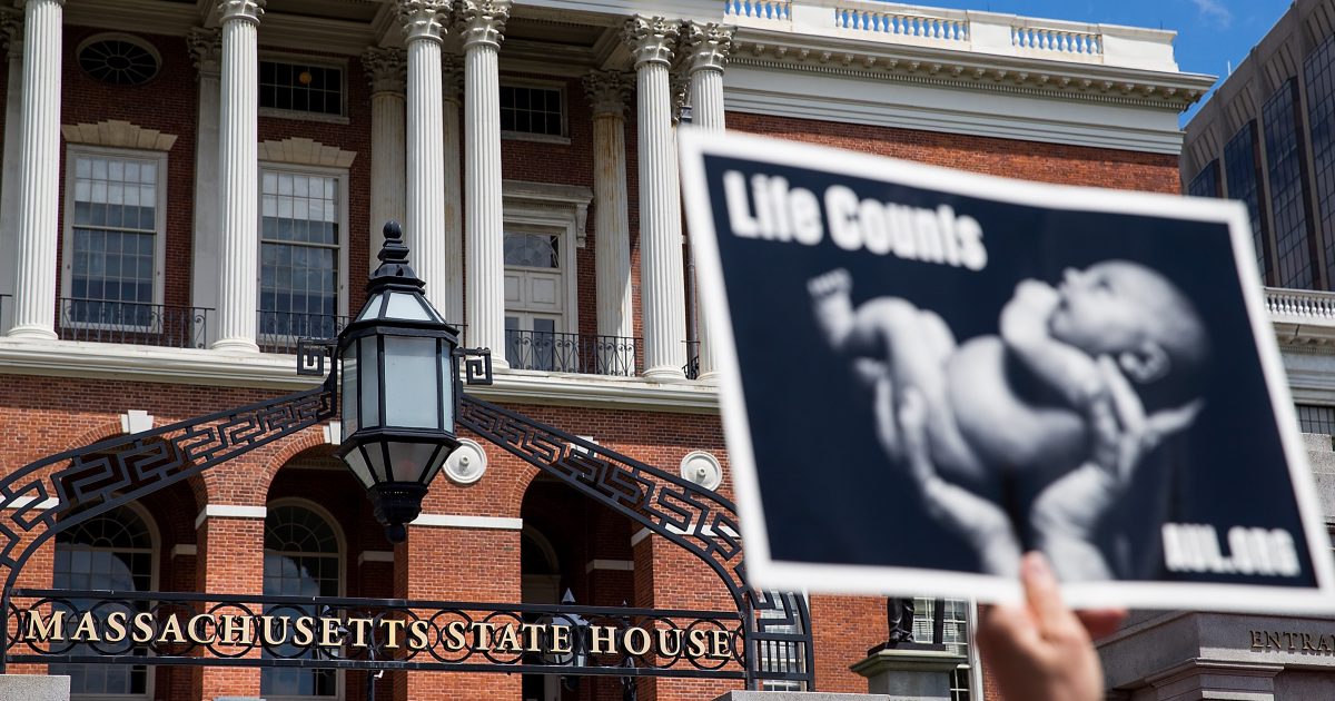 Massachusetts pro-lifers mobilize to stop abortion law
