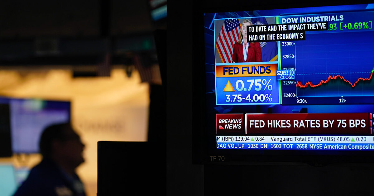 Labor Department releases October jobs report | WORLD