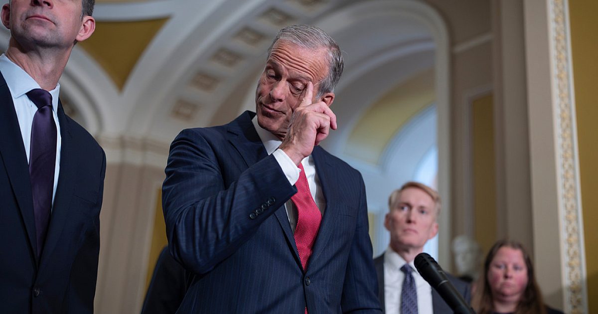 Senate advances plan to fund Homeland Security in overnight voting