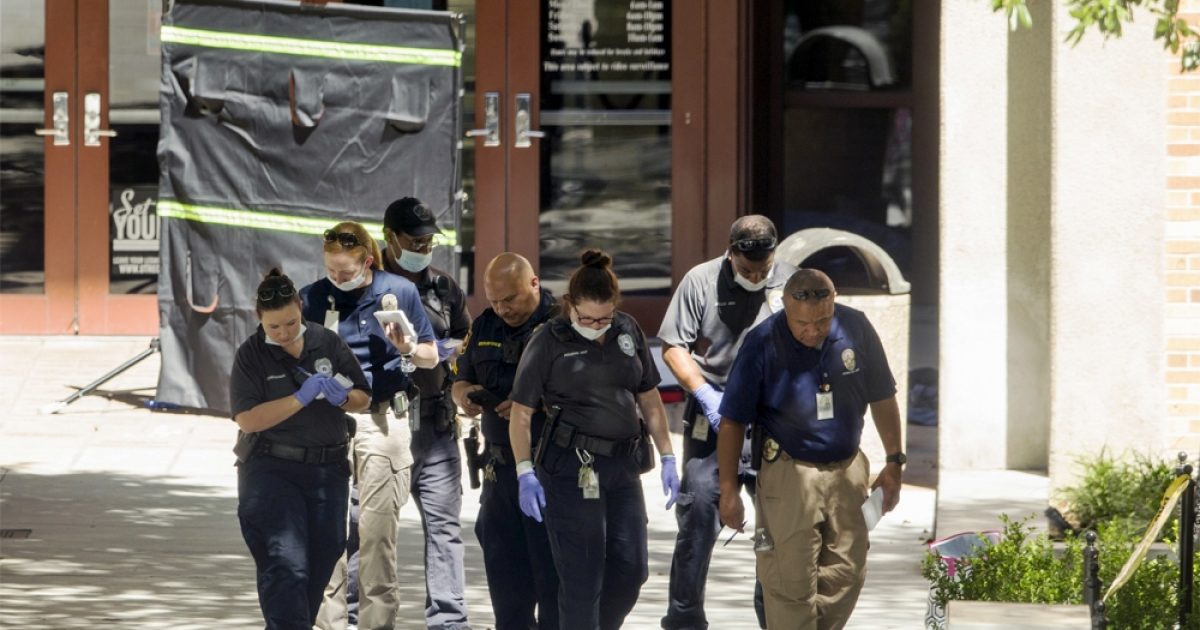 One dead in University of Texas knife attack | WORLD