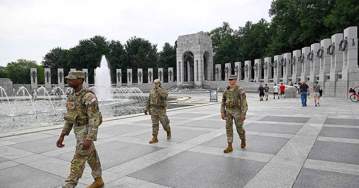 Woman facing felony charges for WWII memorial vandalism