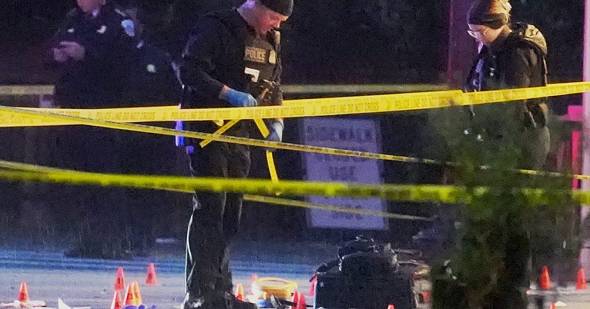 Secret Service says gunman dead after opening fire near White… | WORLD