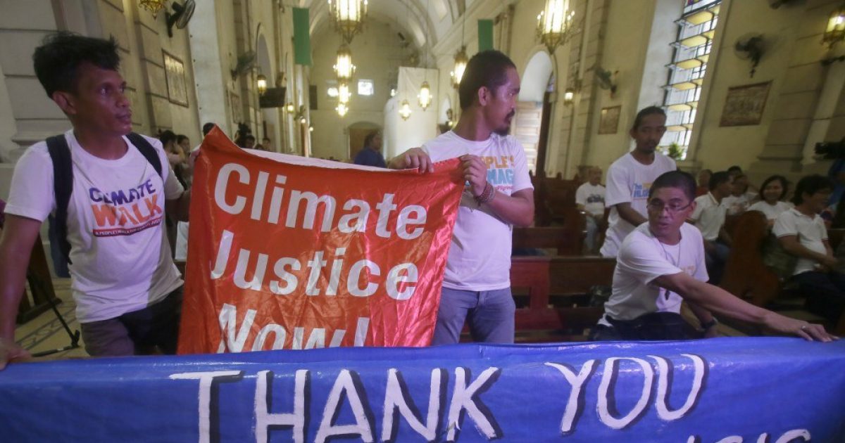 Pope Francis calls for climate change action | WORLD