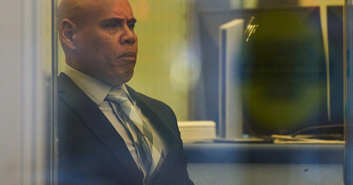 ICE agent accused of lying to FBI pleads not guilty