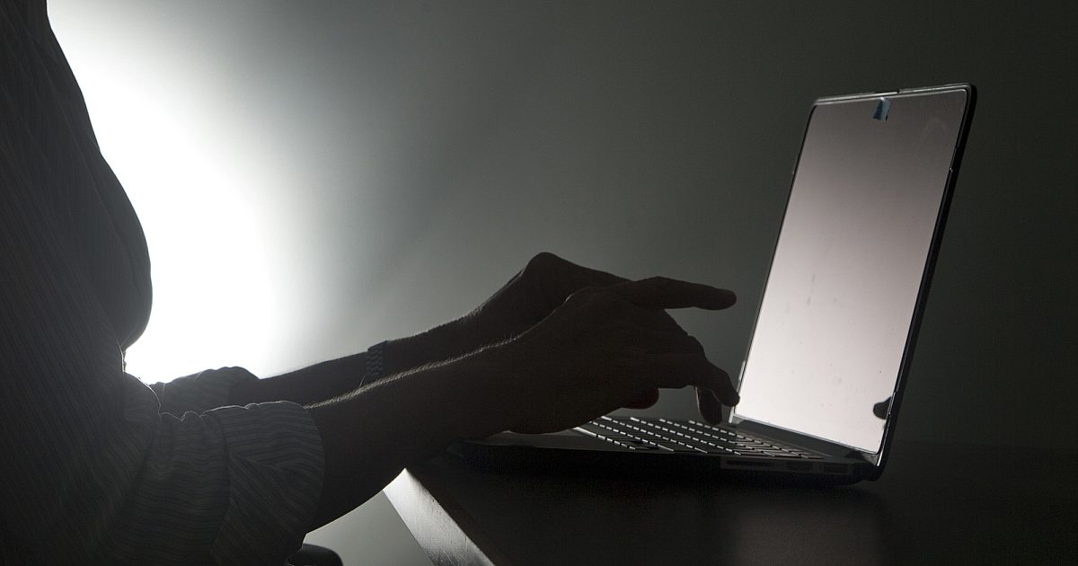 Internet rushes to apply PHP emergency patch for security
