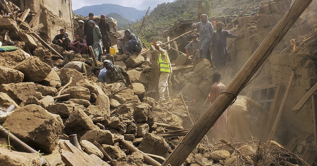Death toll exceeds 1,400 in Afghanistan earthquake