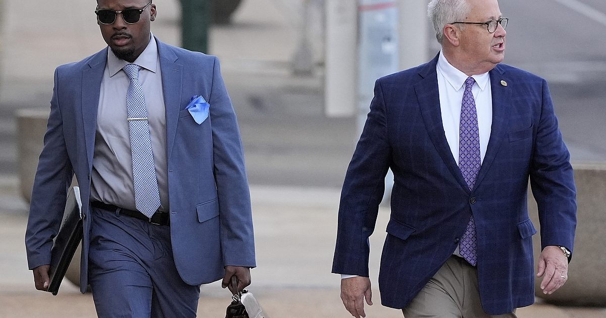 Trial begins for former police officers charged in Tyre… | WORLD