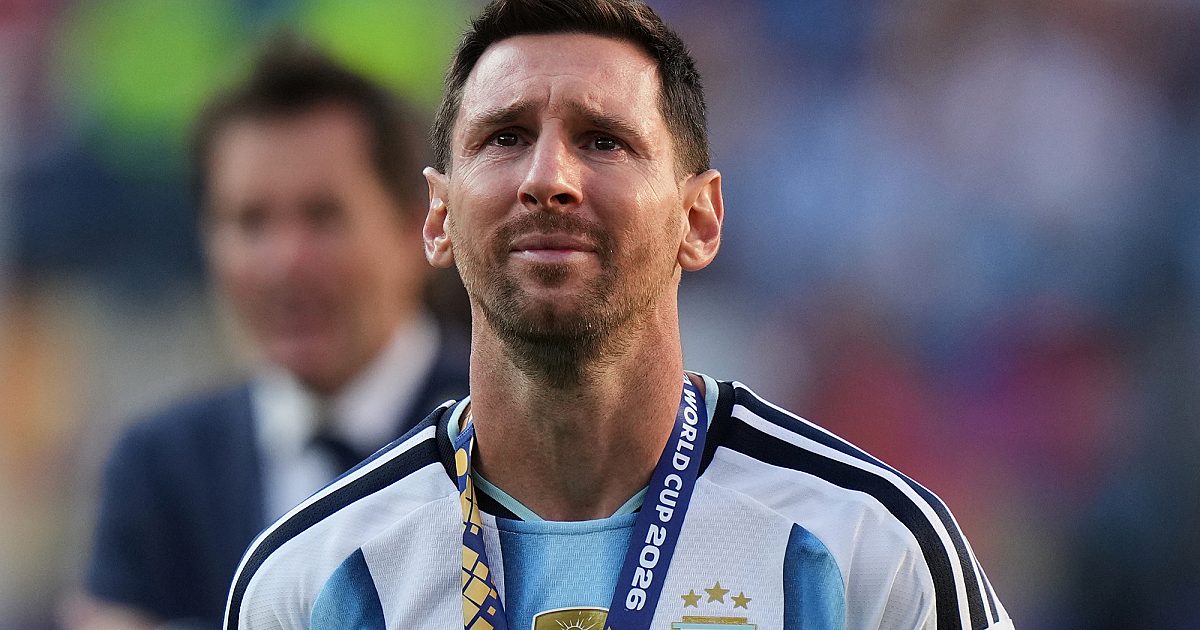 Argentine soccer legend Lionel Messi to retire from international team