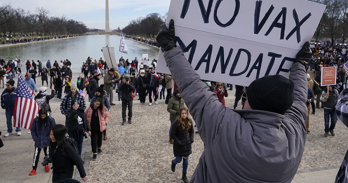 Appeals court revives federal worker vaccine mandate | WORLD