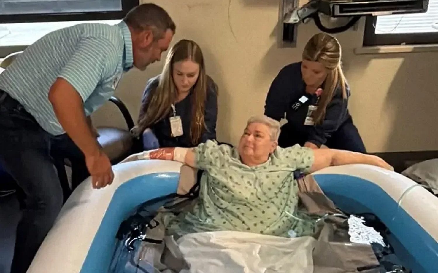 Nurses find way to fulfill terminal patient’s wish to be baptized