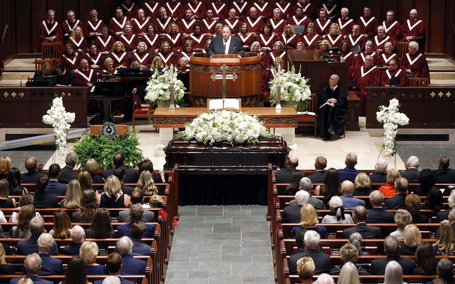 UMC appoints new leader to megachurch amid legal battle