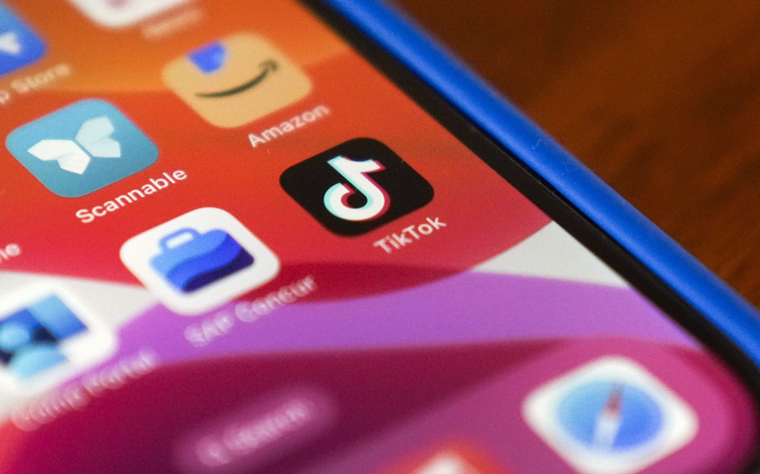 Will Trump’s TikTok deal keep out China?