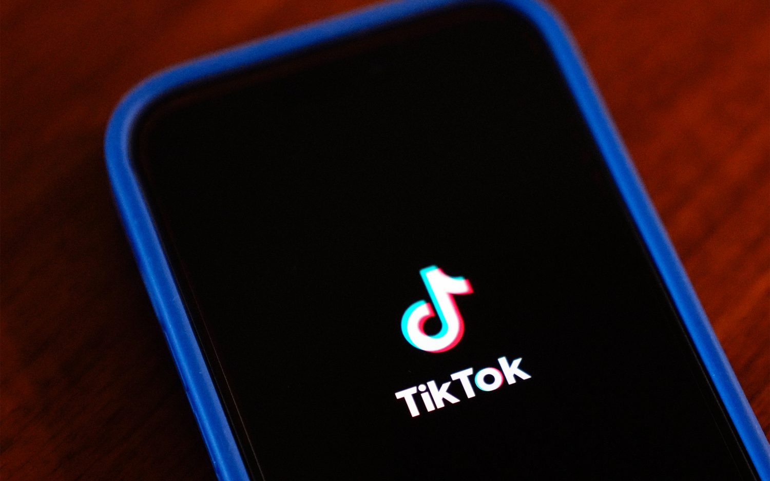 Congress tried to ban TikTok. Now the White House has an account