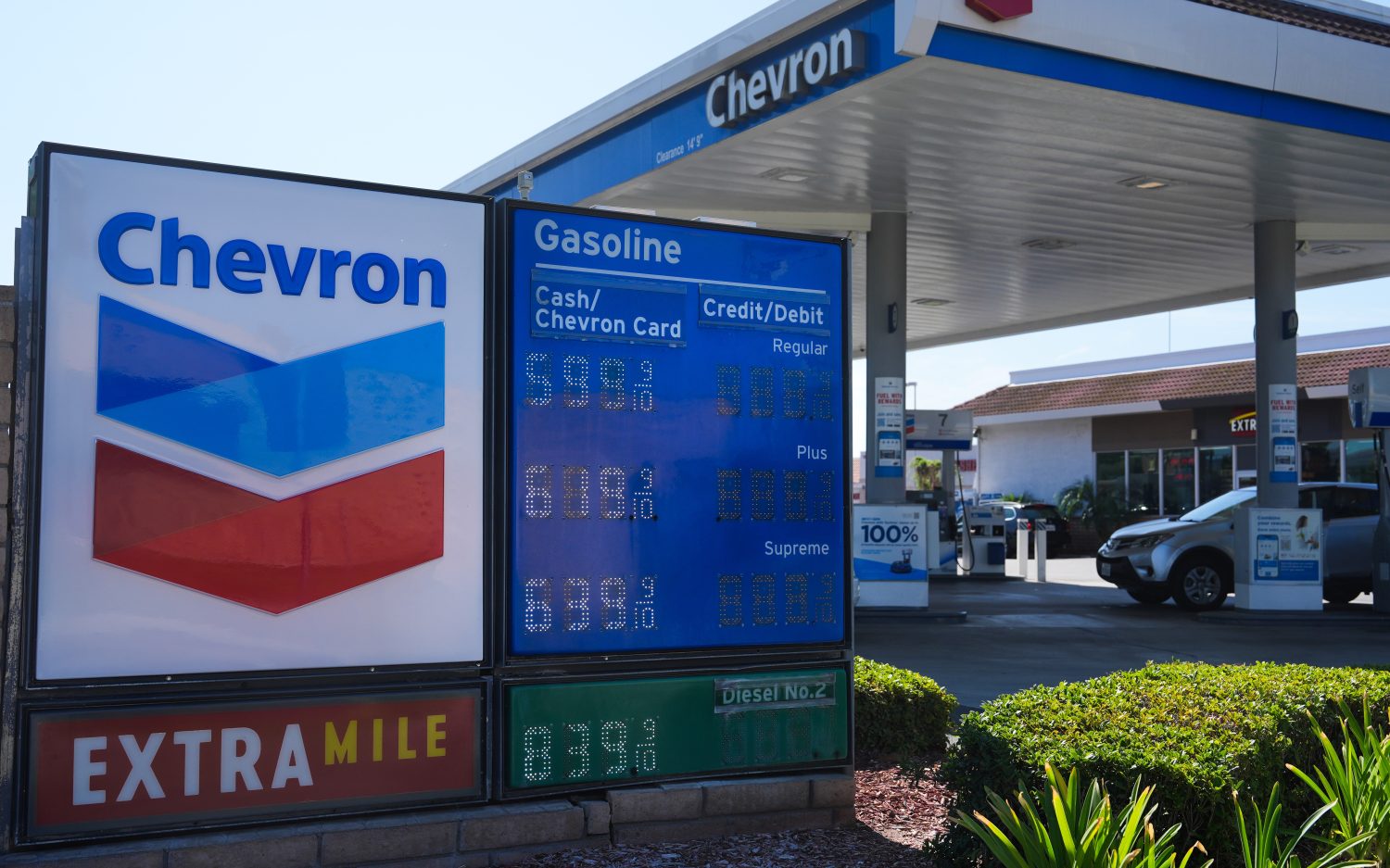 U.S. diesel prices hit record high