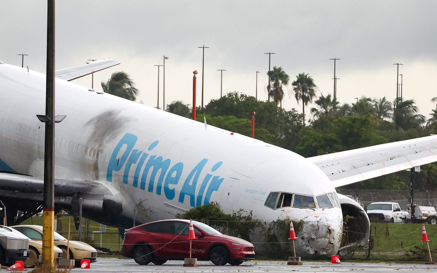 Black box recovered from fatal cargo plane crash