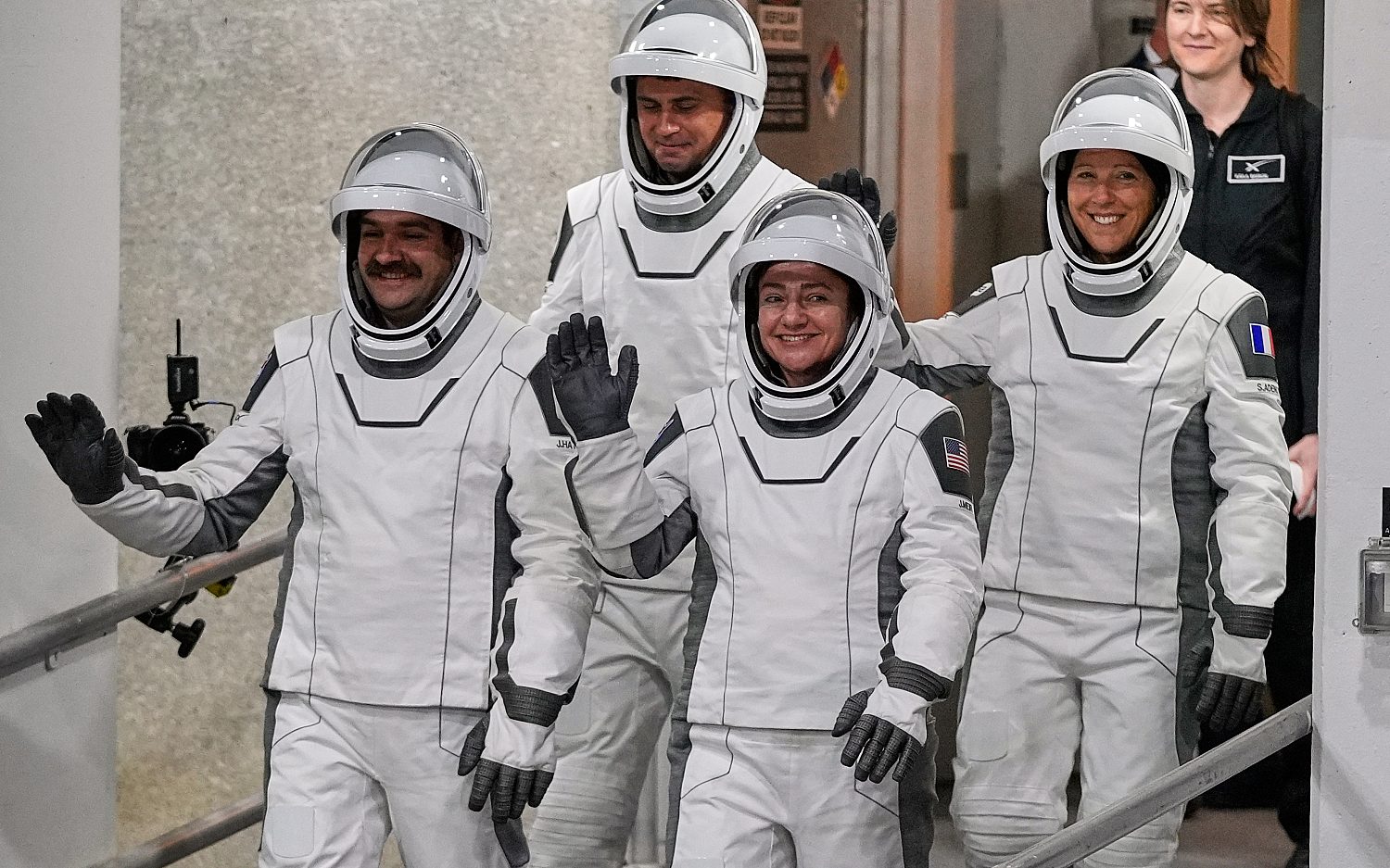 New ISS crew blasts off after previous crew’s rare evacuation