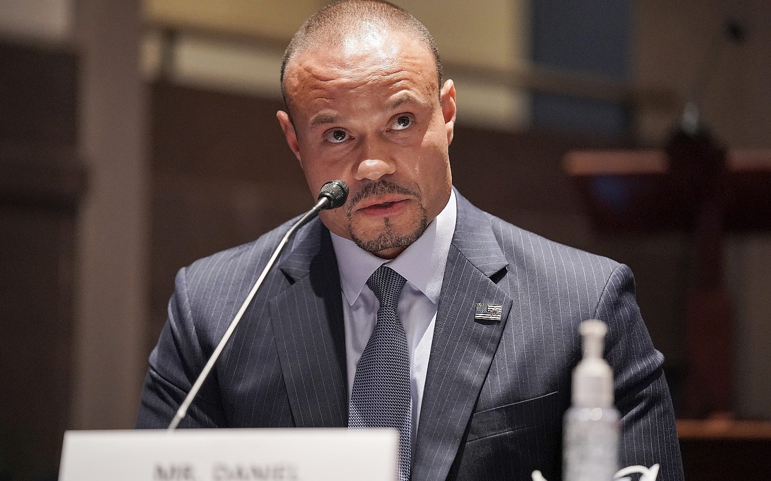 President praises resigning FBI deputy head Dan Bongino