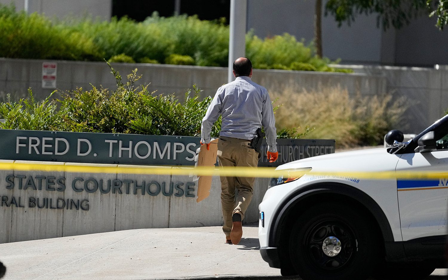 Armed man fatally shot at Nashville courthouse, police say