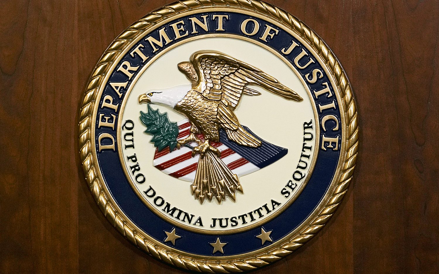 Disc pirate sent to prison for lifting unreleased DVDs
