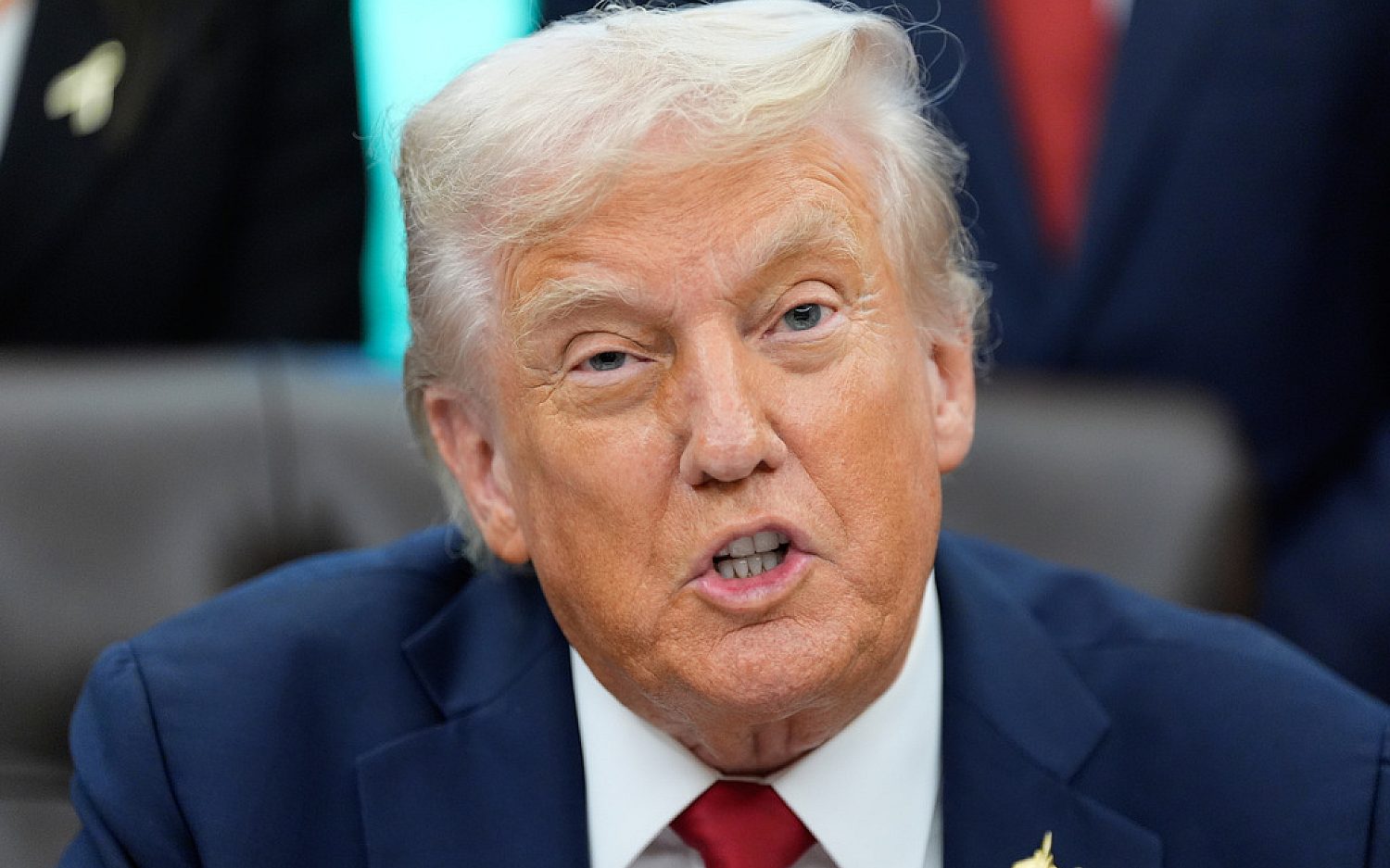Trump gives Hamas Sunday deadline to accept peace plan