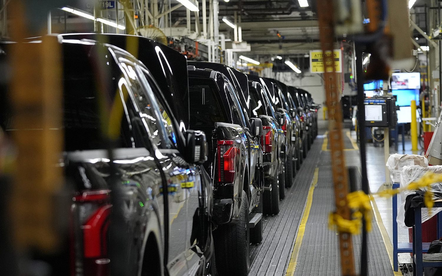 Government revises down first quarter GDP increase