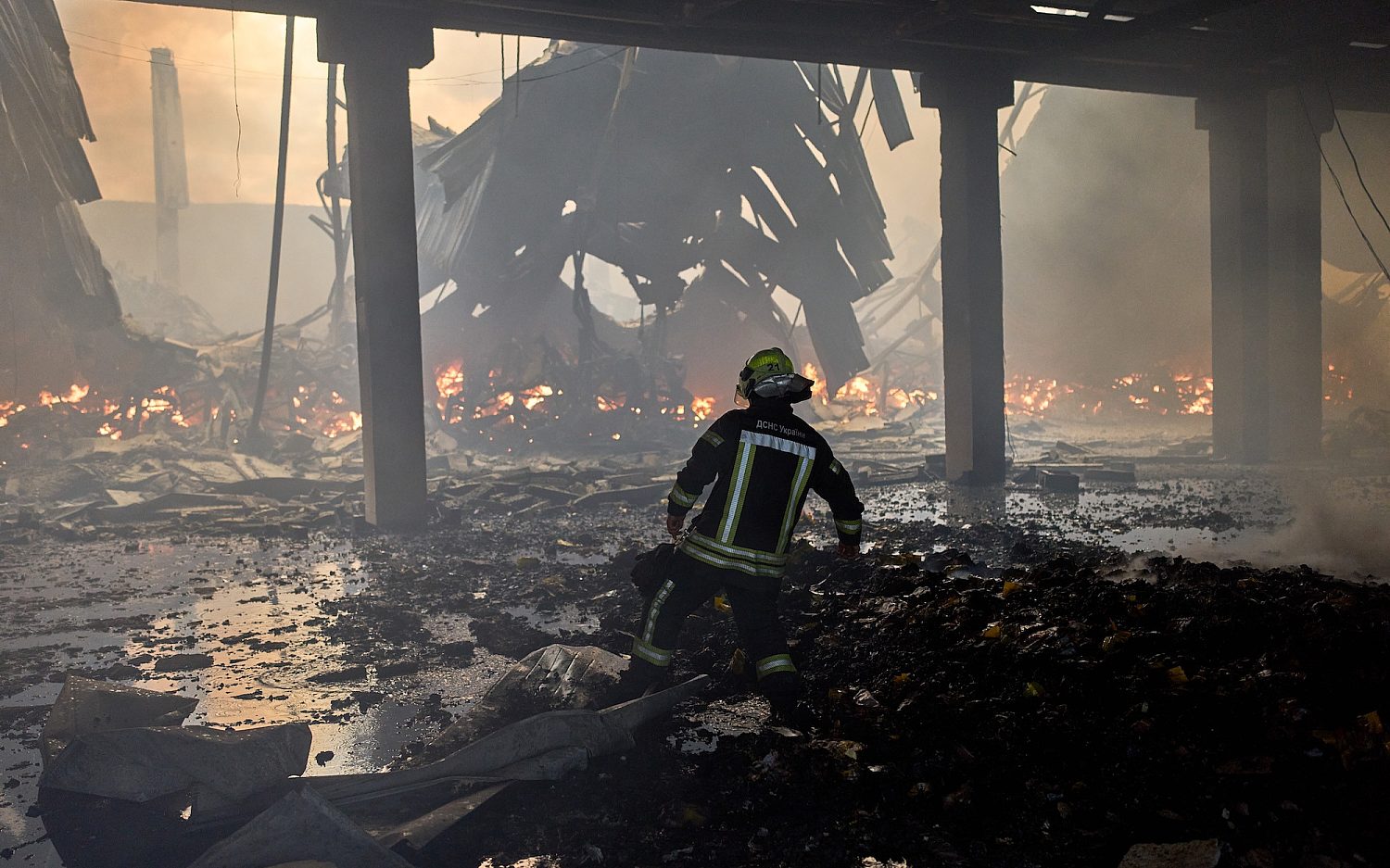 Reports: Russian jet drones hit Kyiv; Inland strikes escalate