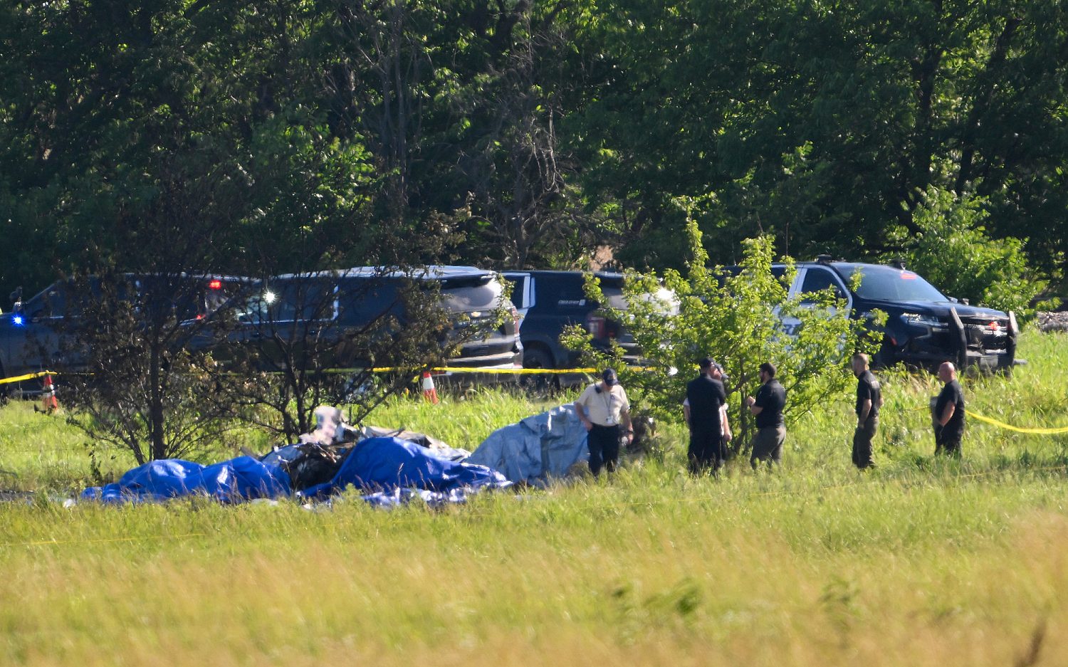 Twelve dead in Missouri skydiving plane crash