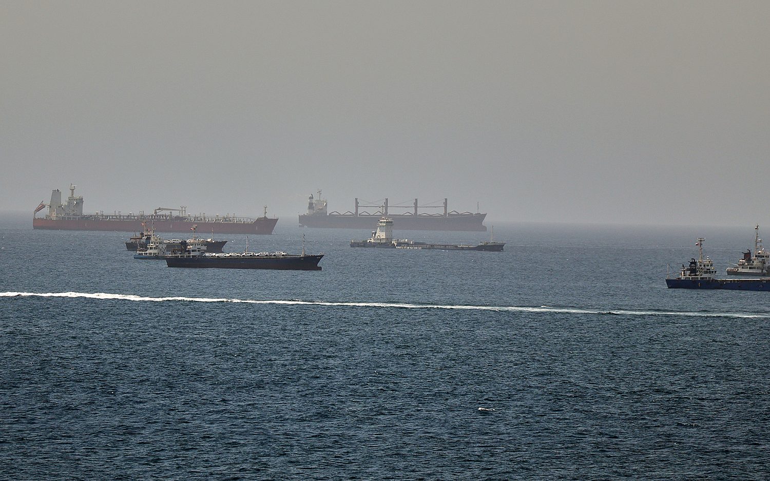 U.S. forces strike five Iranian oil tankers, U.S. Central Command says
