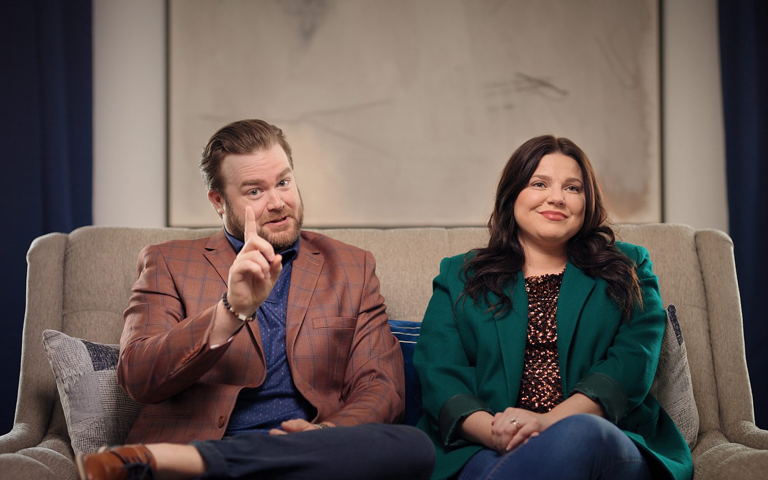 <em>Shiny Happy People</em> : Season 2