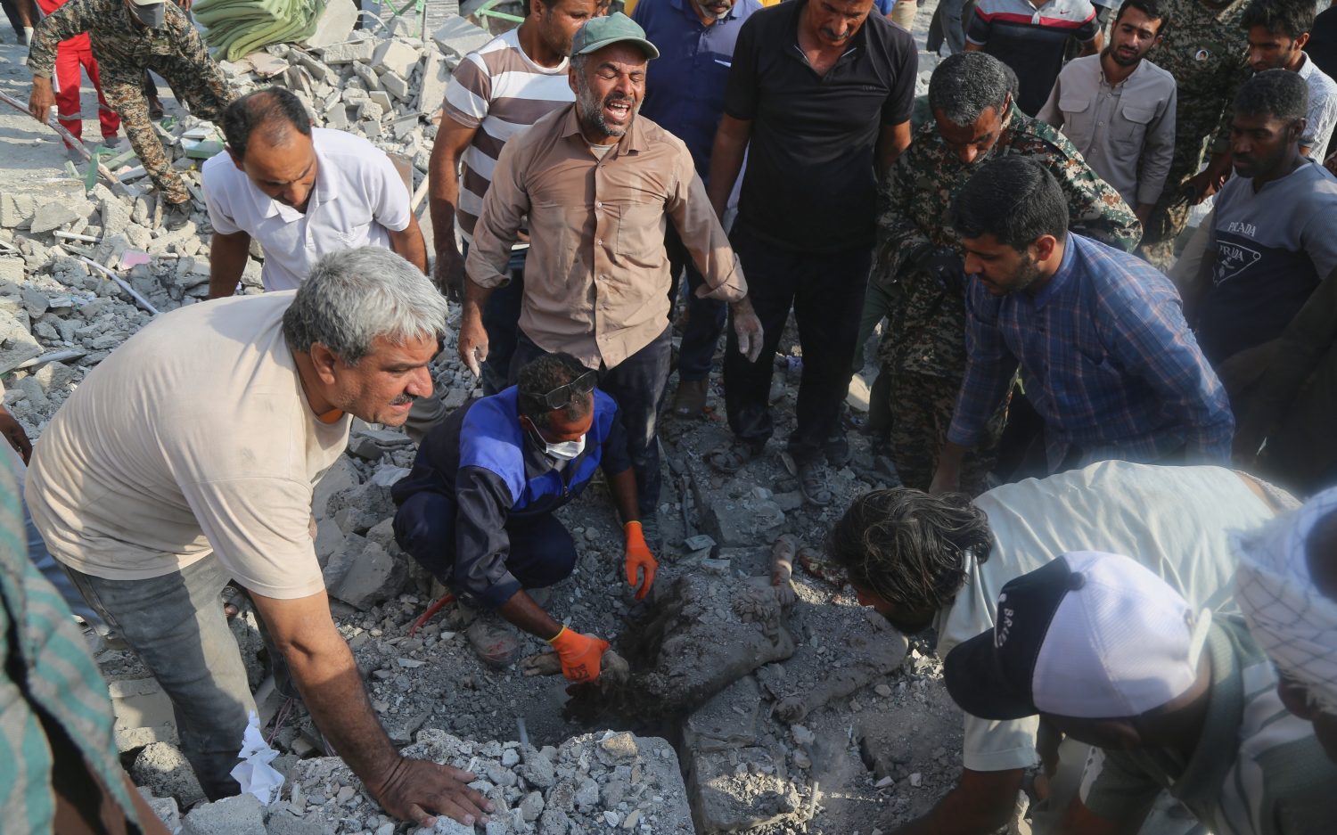 Investigator chosen to probe whether U.S. bombed Iranian school