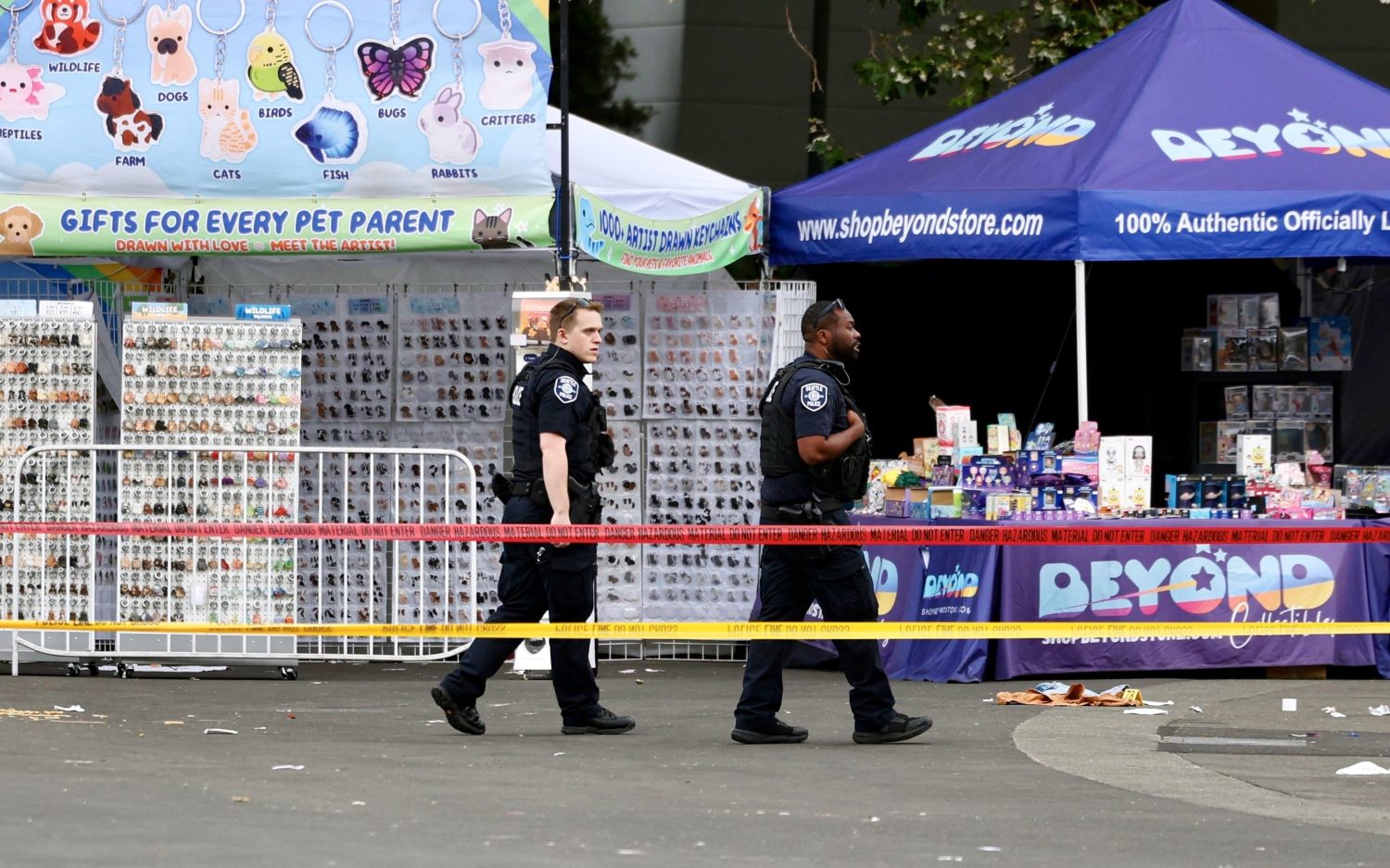 Shots fired at Seattle food festival kill three, injure four