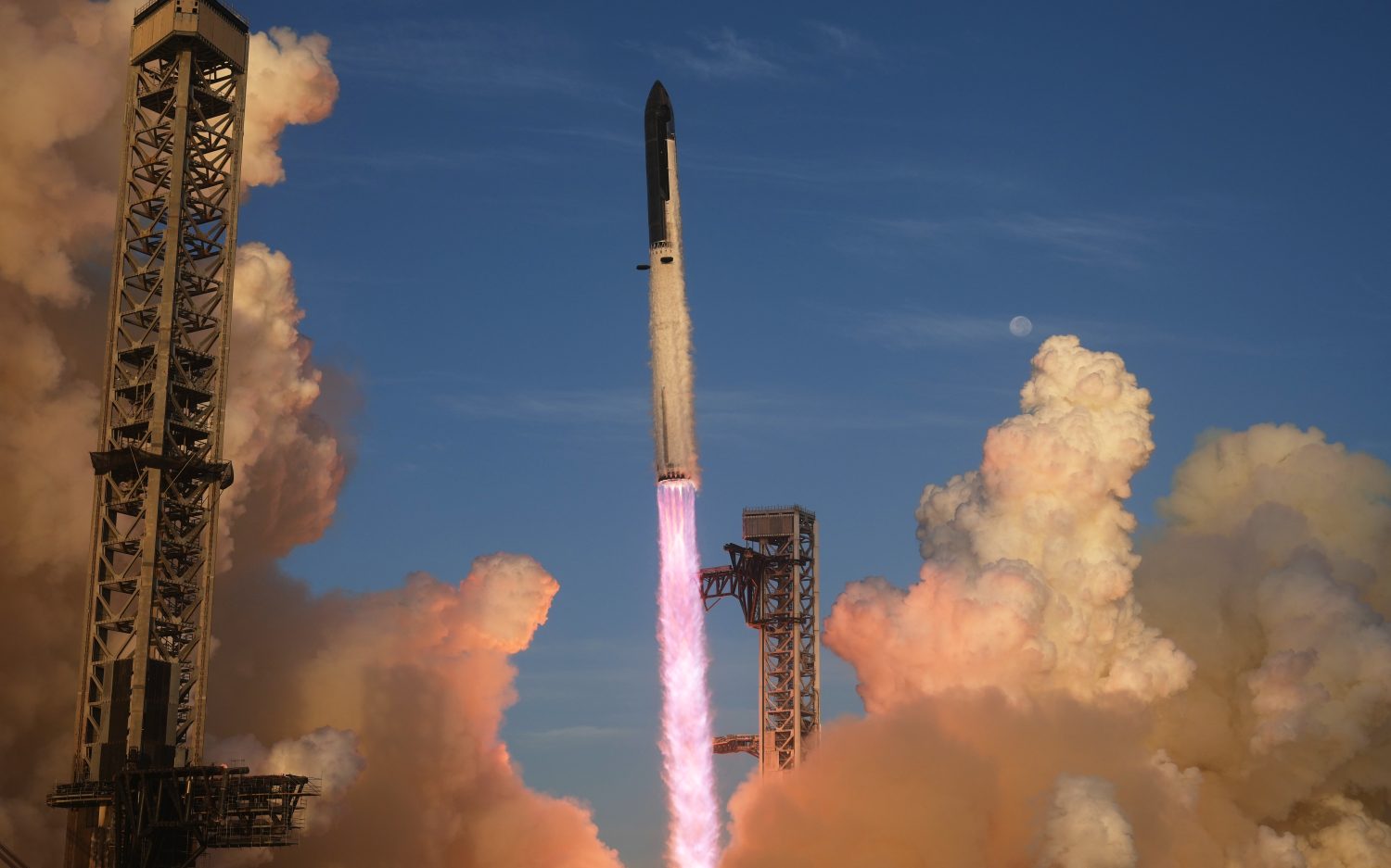 SpaceX’s Starship returns early from first Earth orbit attempt