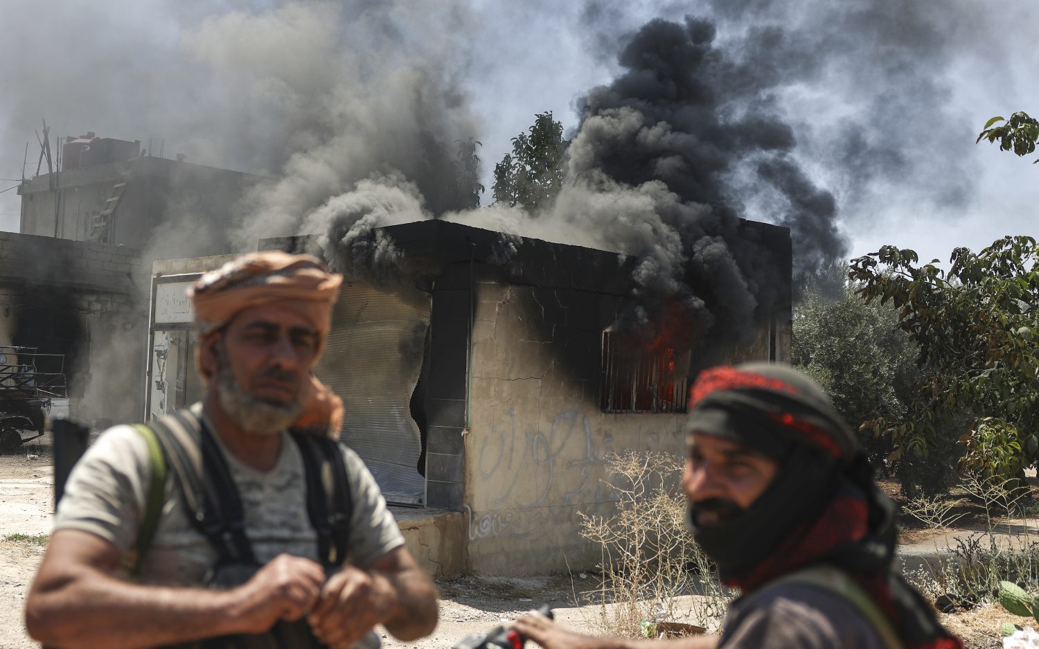 Syrian fighters kill hundreds of minority Druze adults and children