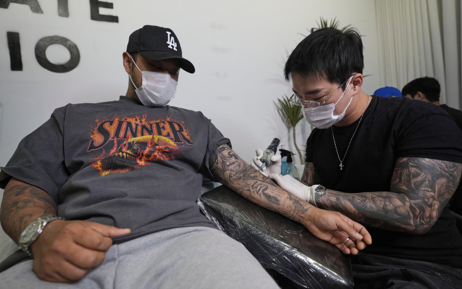 South Korea legalizes tattoos by nonmedical artists