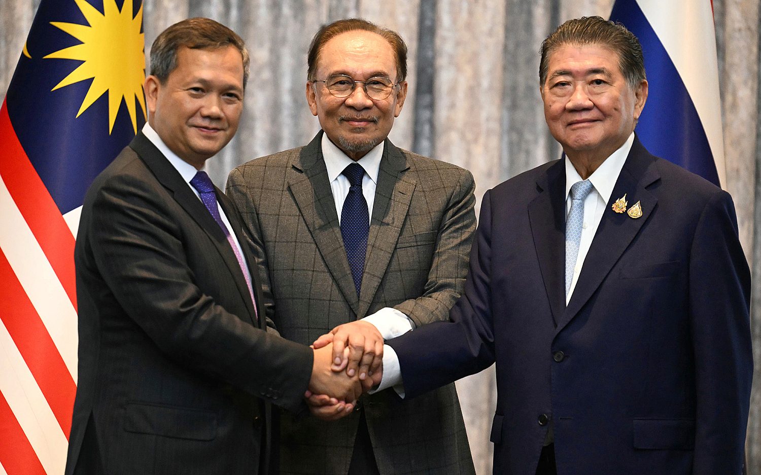 Thailand, Cambodia cease fire after five-day fight