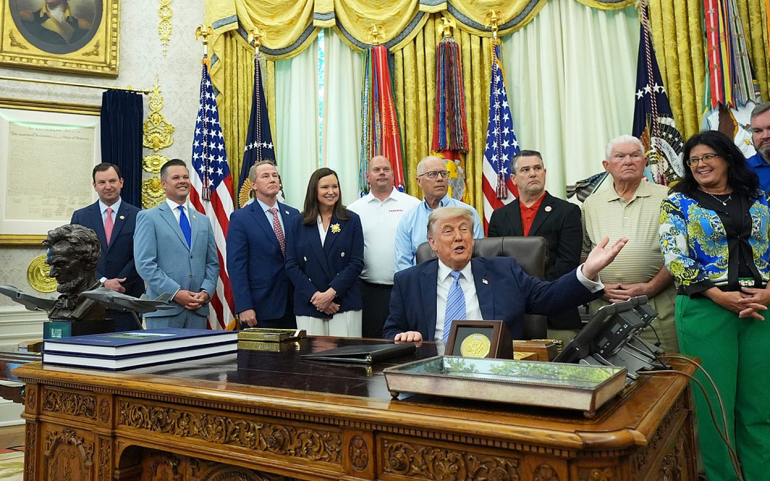 Trump eases Biden-era refrigeration regs