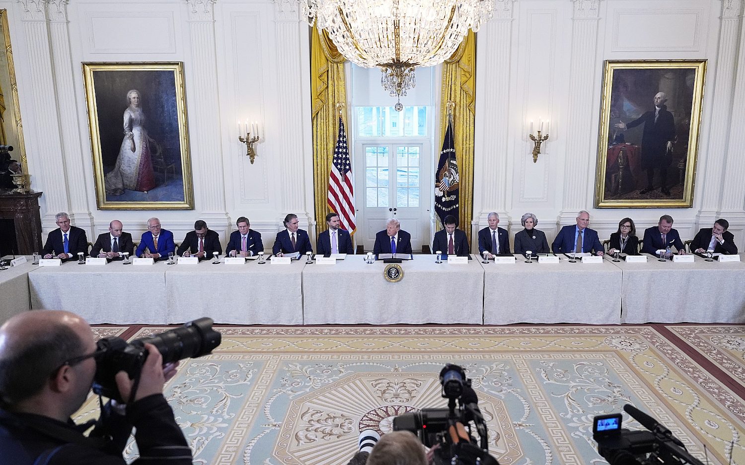 Trump meets with oil, gas executives at White House