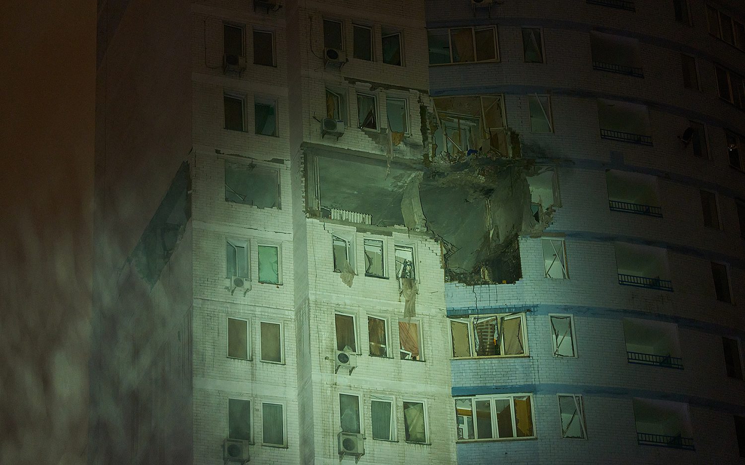 Russia used hypersonic missile in overnight attack on Ukraine