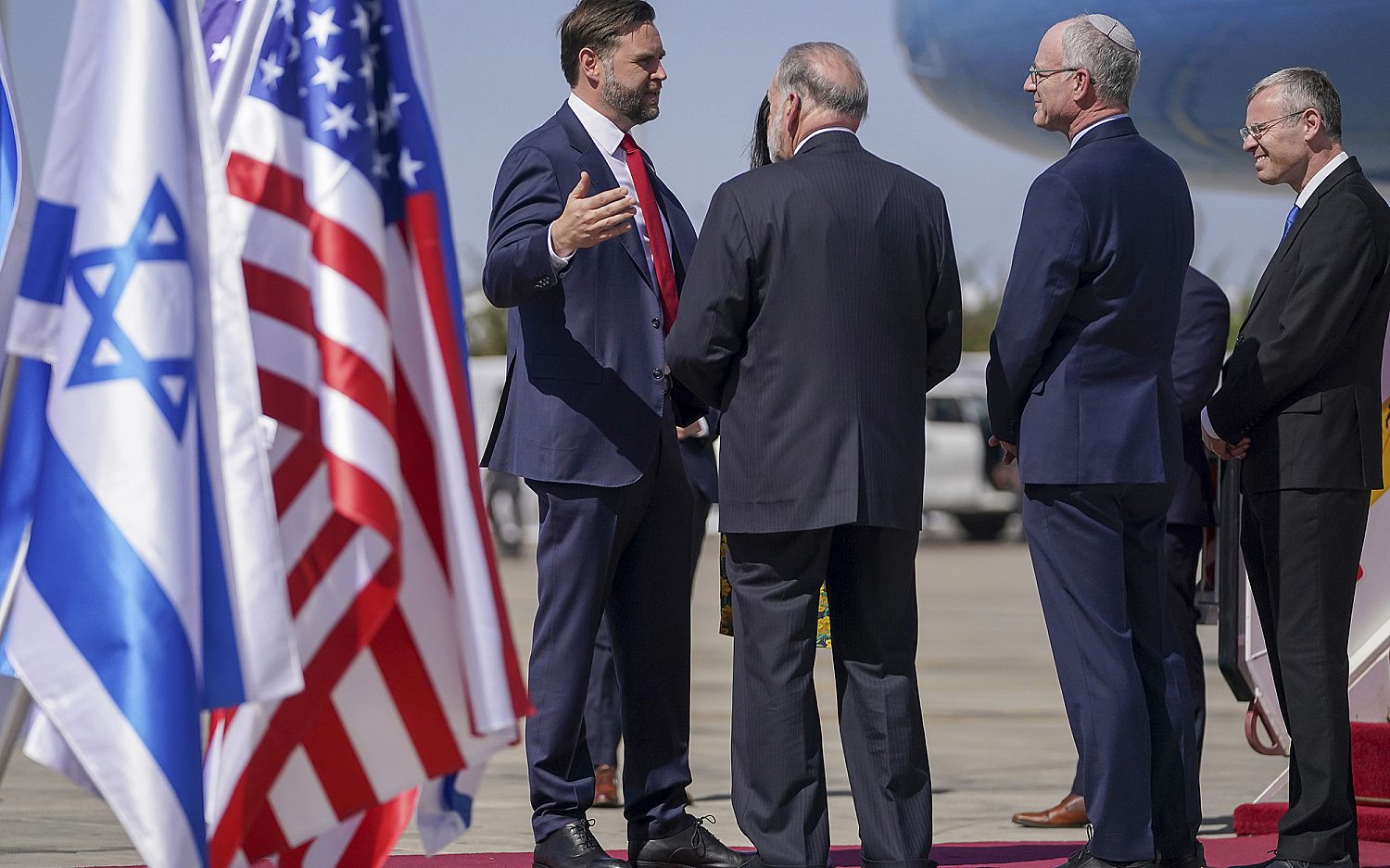 Vice President, negotiators, in Israel to smooth ceasefire