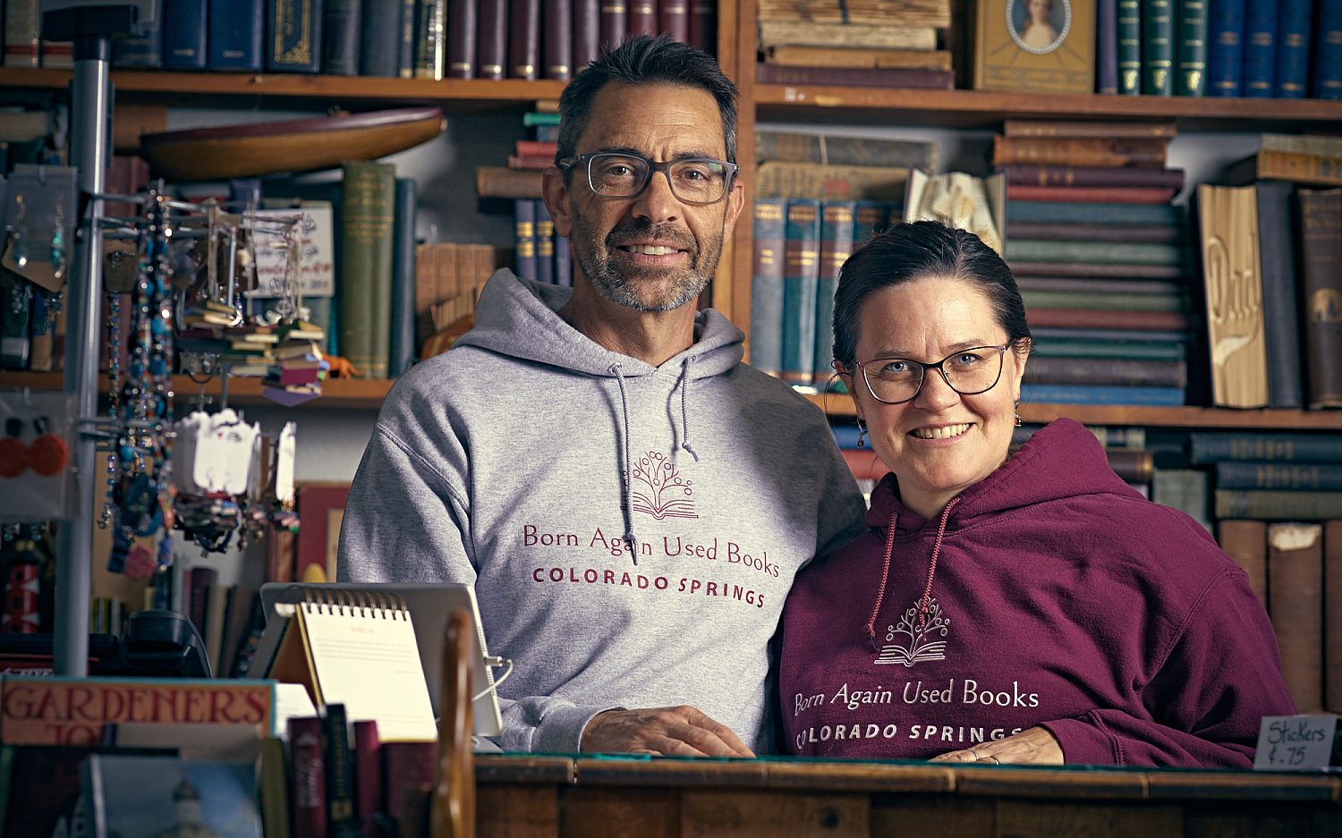 Bookstore takes on Colorado pronoun mandate