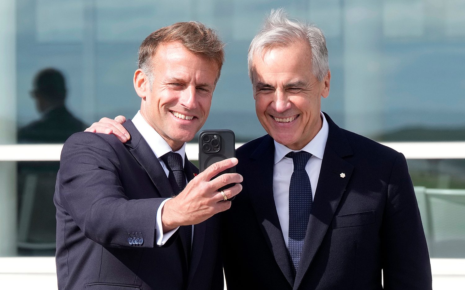 France expresses support for Canadian bid for EU associate membership